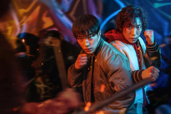 Bloodhounds (2023) backdrop