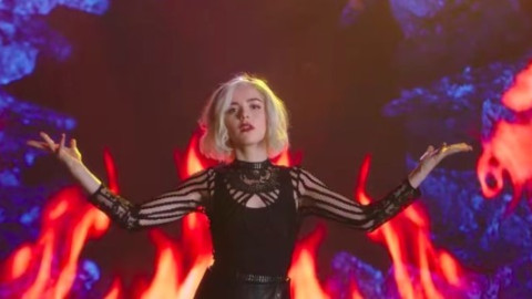 Favourites 👍 backdrop