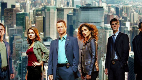 98. CSI - Universum backdrop