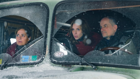 3. DE|REAL Filme/Serien backdrop