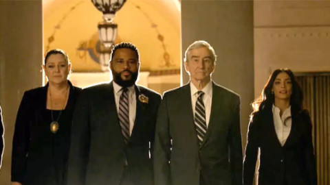 Law & Order - Universm backdrop