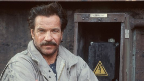 Spielfilmlänge backdrop